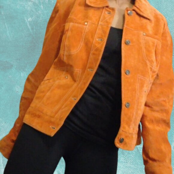 Danier Leather Suede Moto Jacket – Genuine Leather with Contrast Stitching - Picture 3 of 10